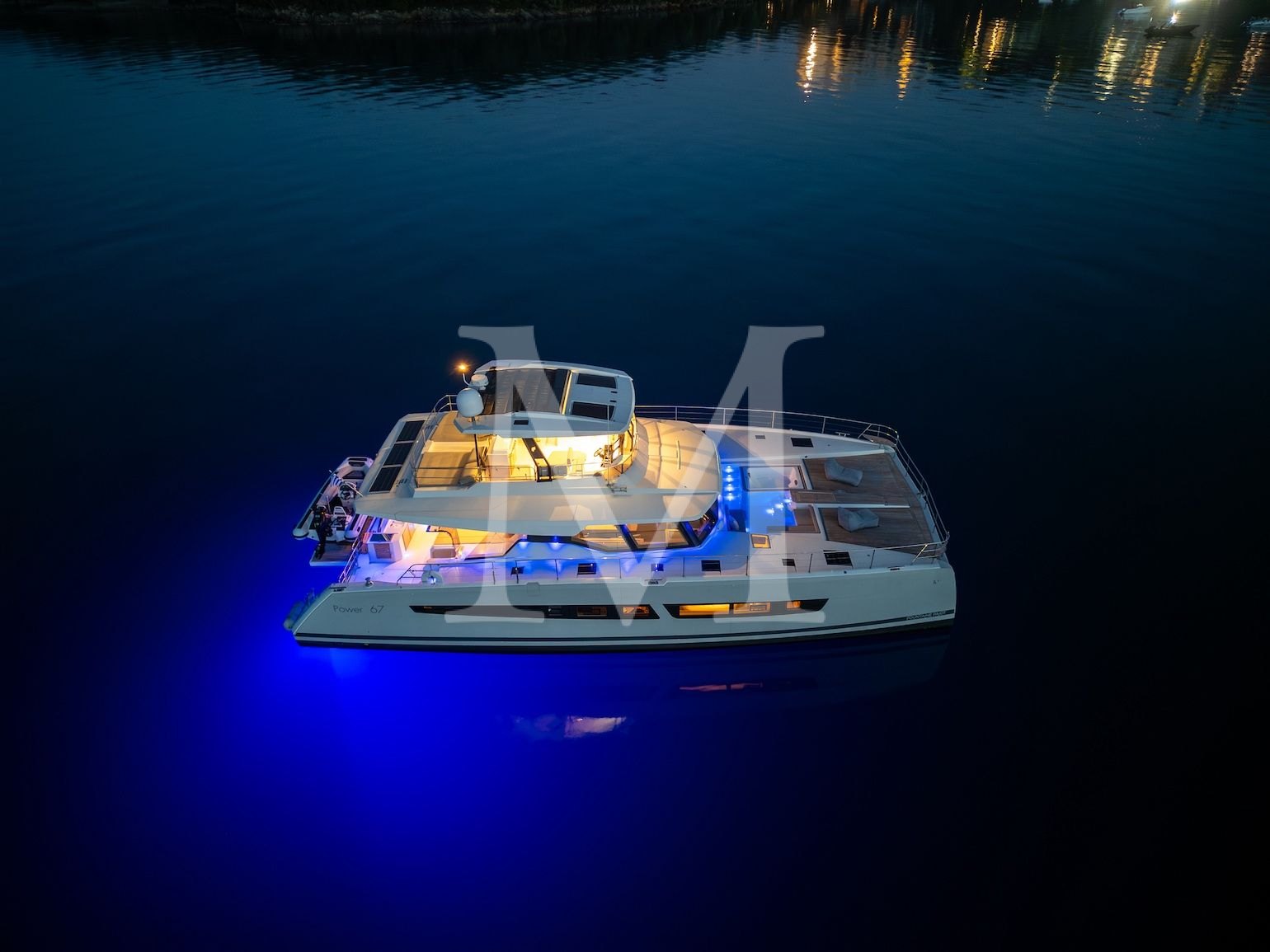 Ariva_power_cat_charter_yacht_greece_Corfu