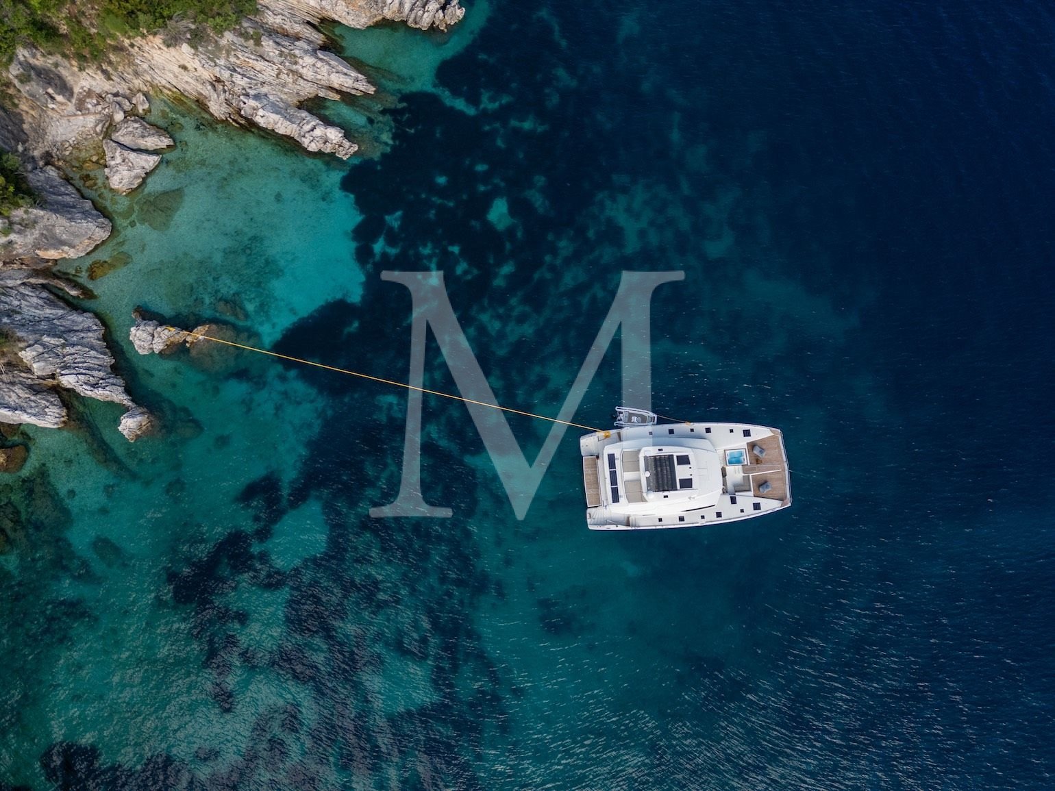 Ariva_power_cat_charter_yacht_greece