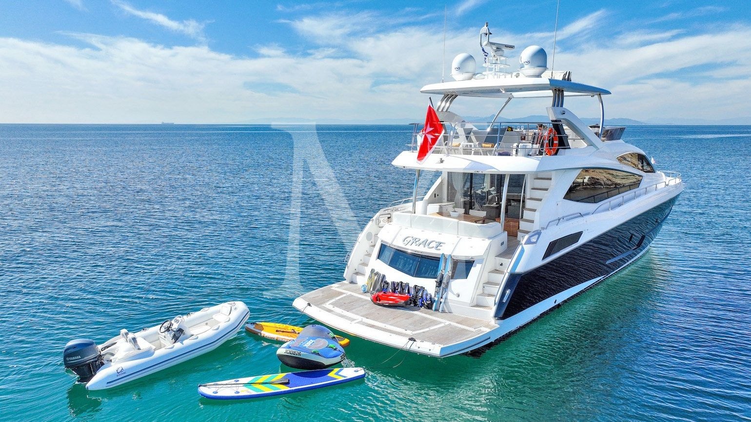 Sunseeker_Grace_XI_charter
