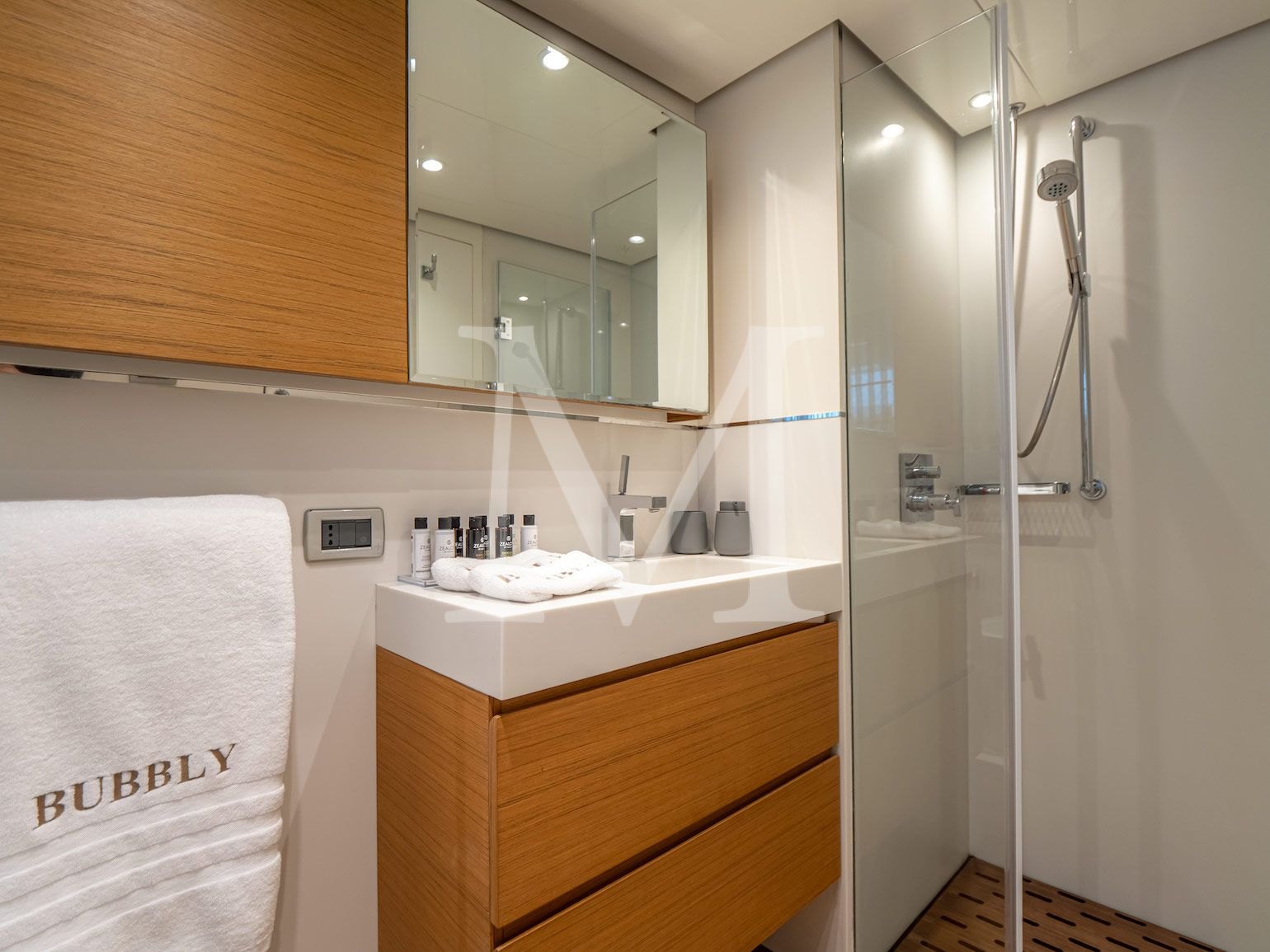 BUBBLY_Twin 2 ensuite