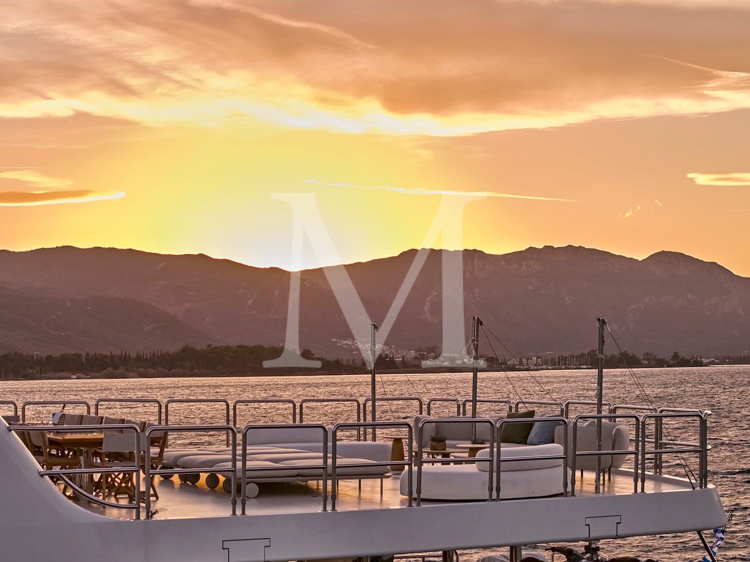The_SOJO_Benetti_in_greece_sunset