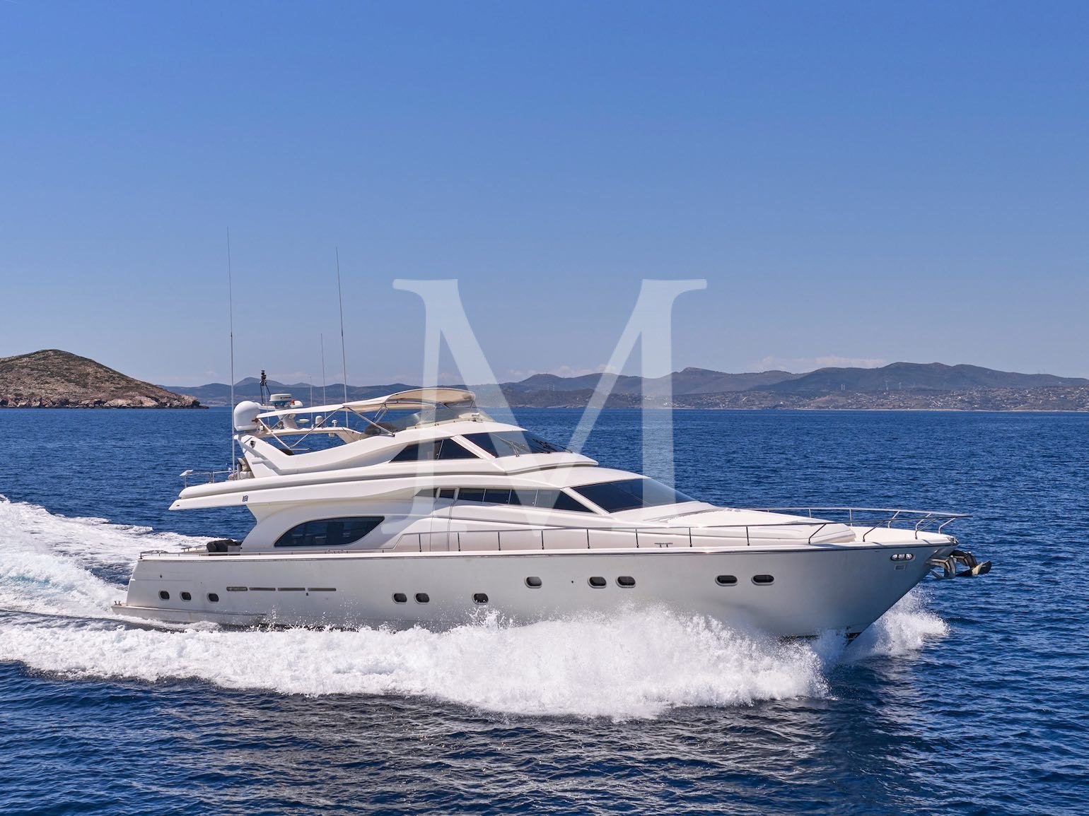 APEIRON_BLUE_YACHT_CHARTER_yacht_profile