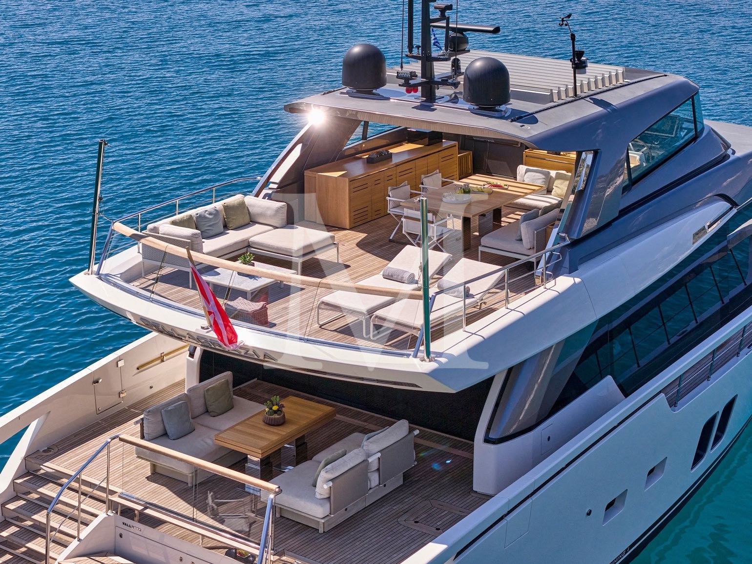 Sanlorenzo_SX88_charter