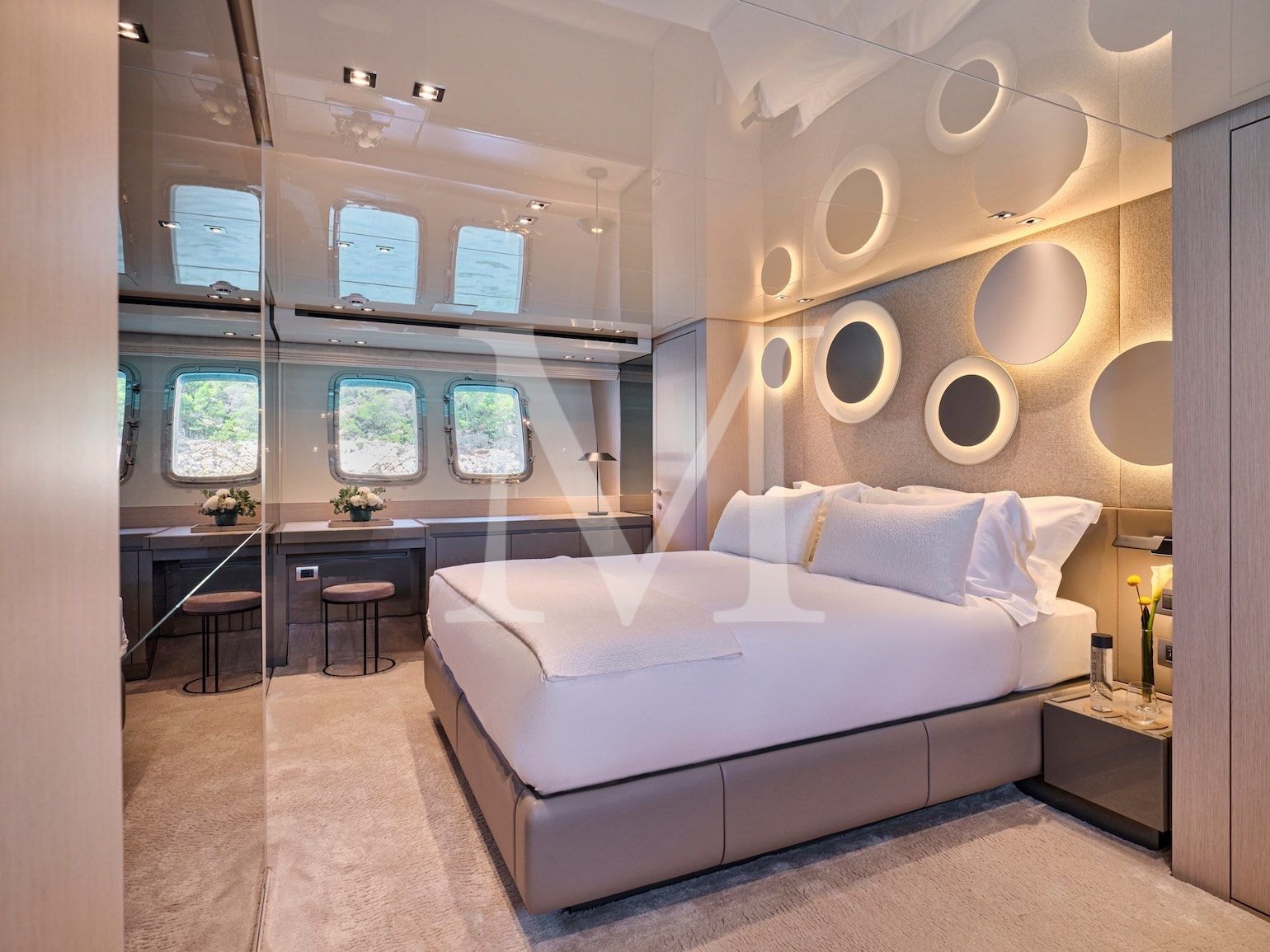 Dellagrazia_Sanlorenzo_SX88_charter_greece_Master