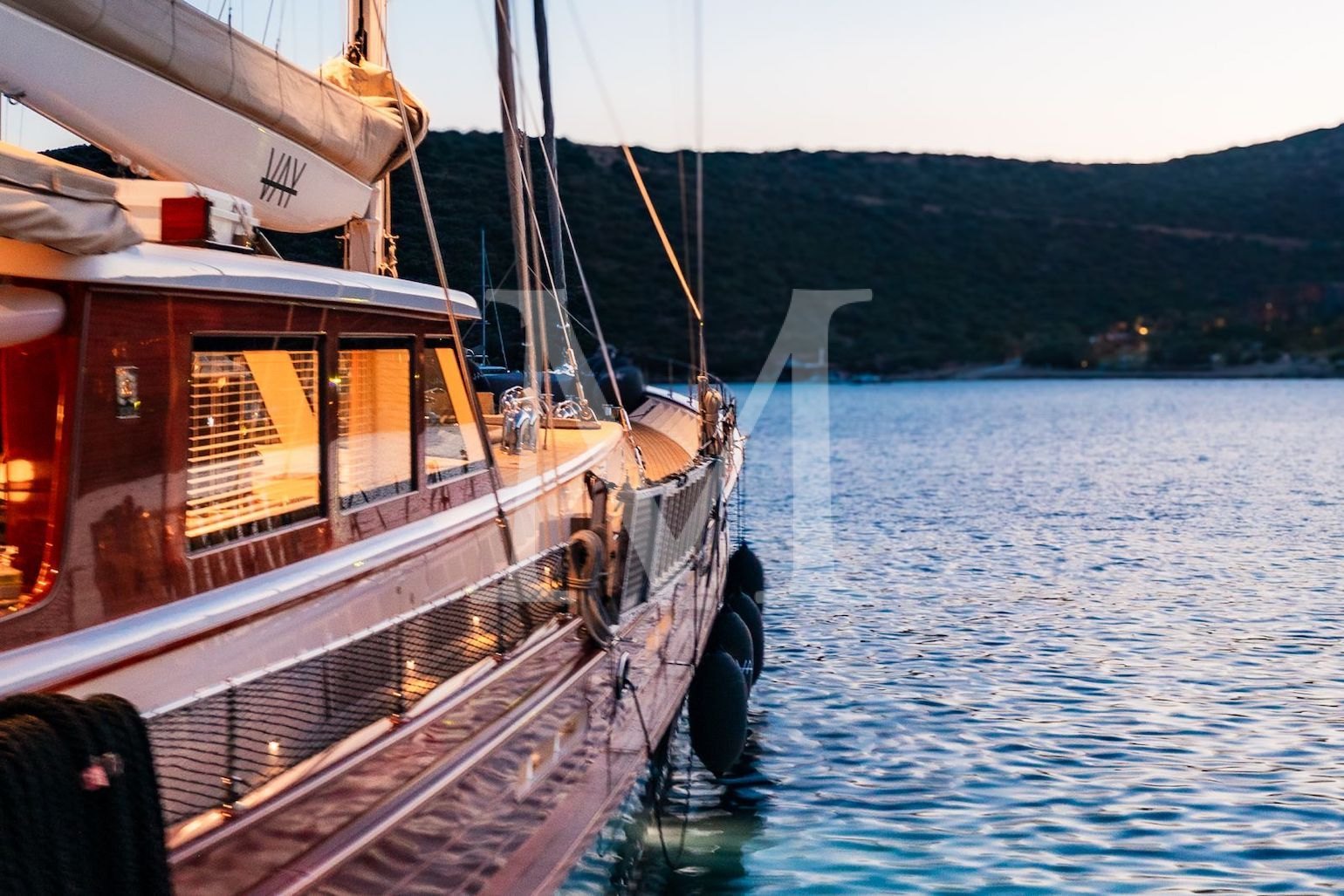 VAY_sailing_gulet_charter
