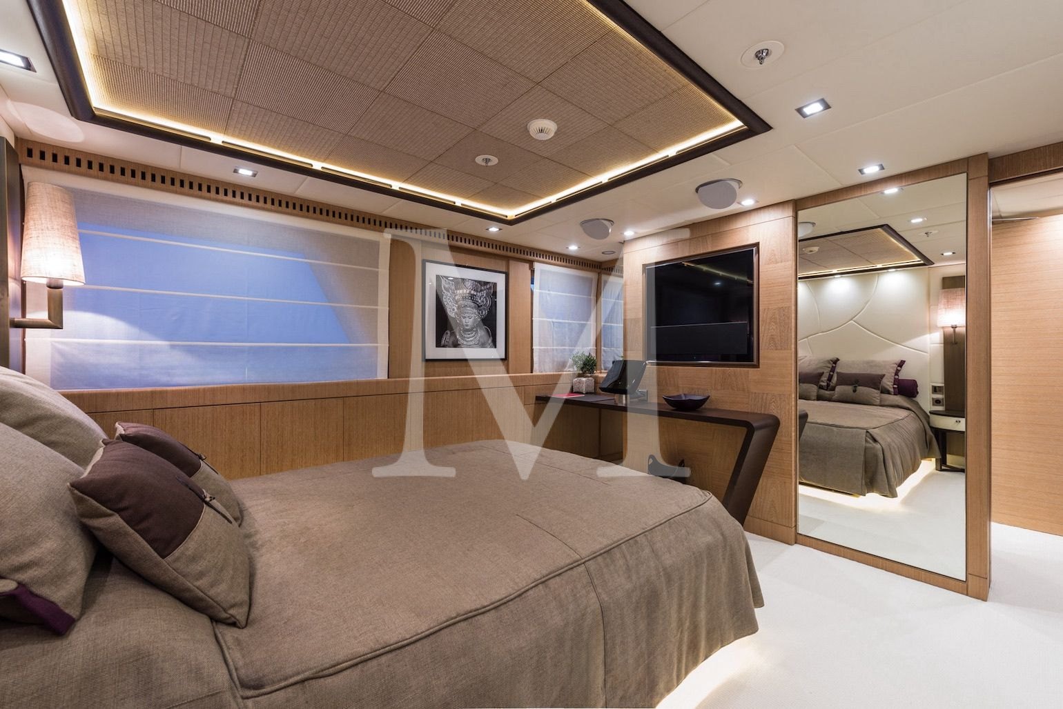 50m I nova upper deck double cabin