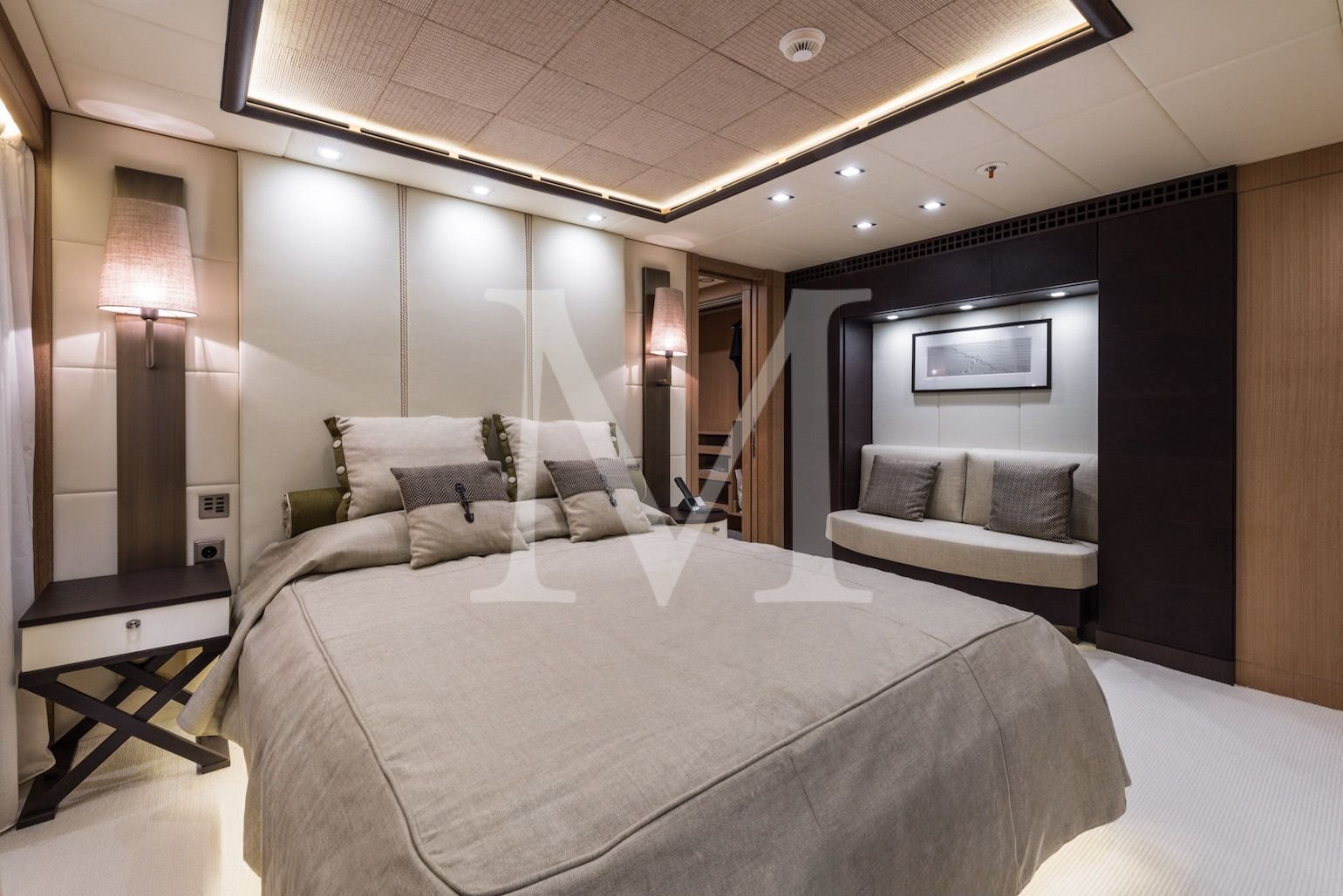 50m I nova lower deck VIP 2