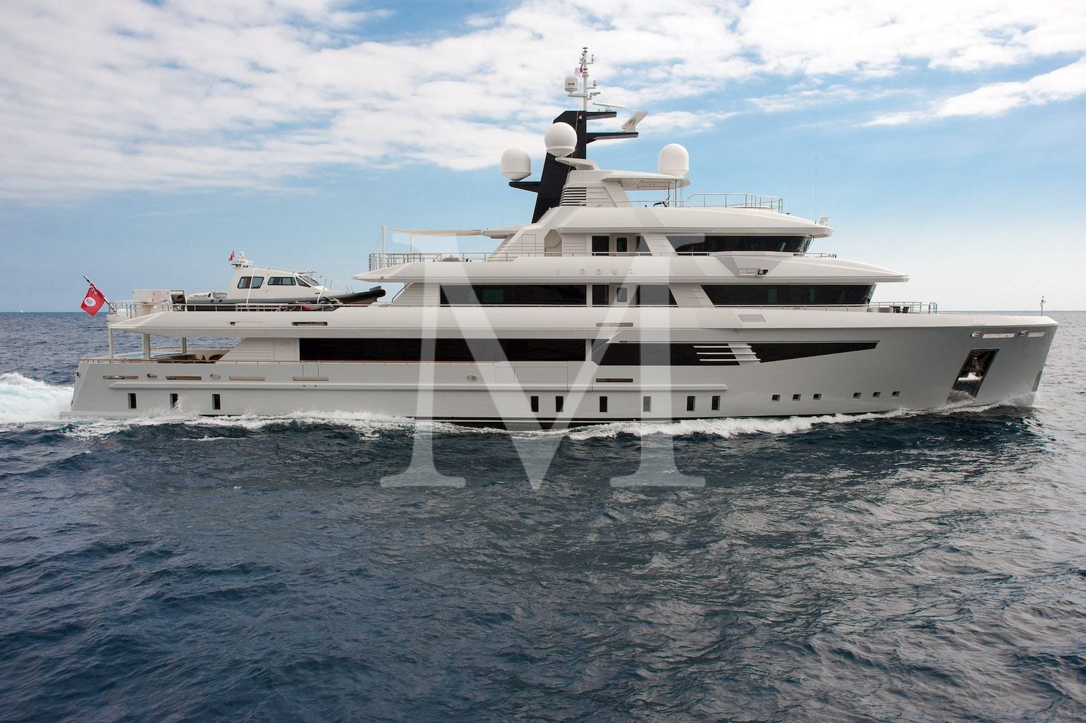 I Nova explorer yacht charter greece