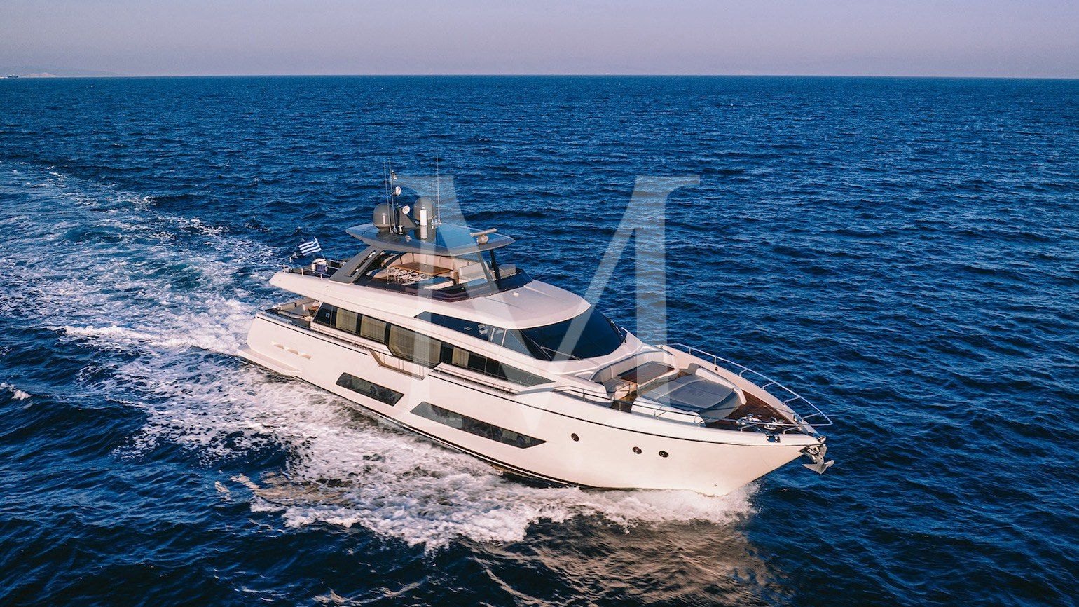 Anassa_A_ferretti_charter
