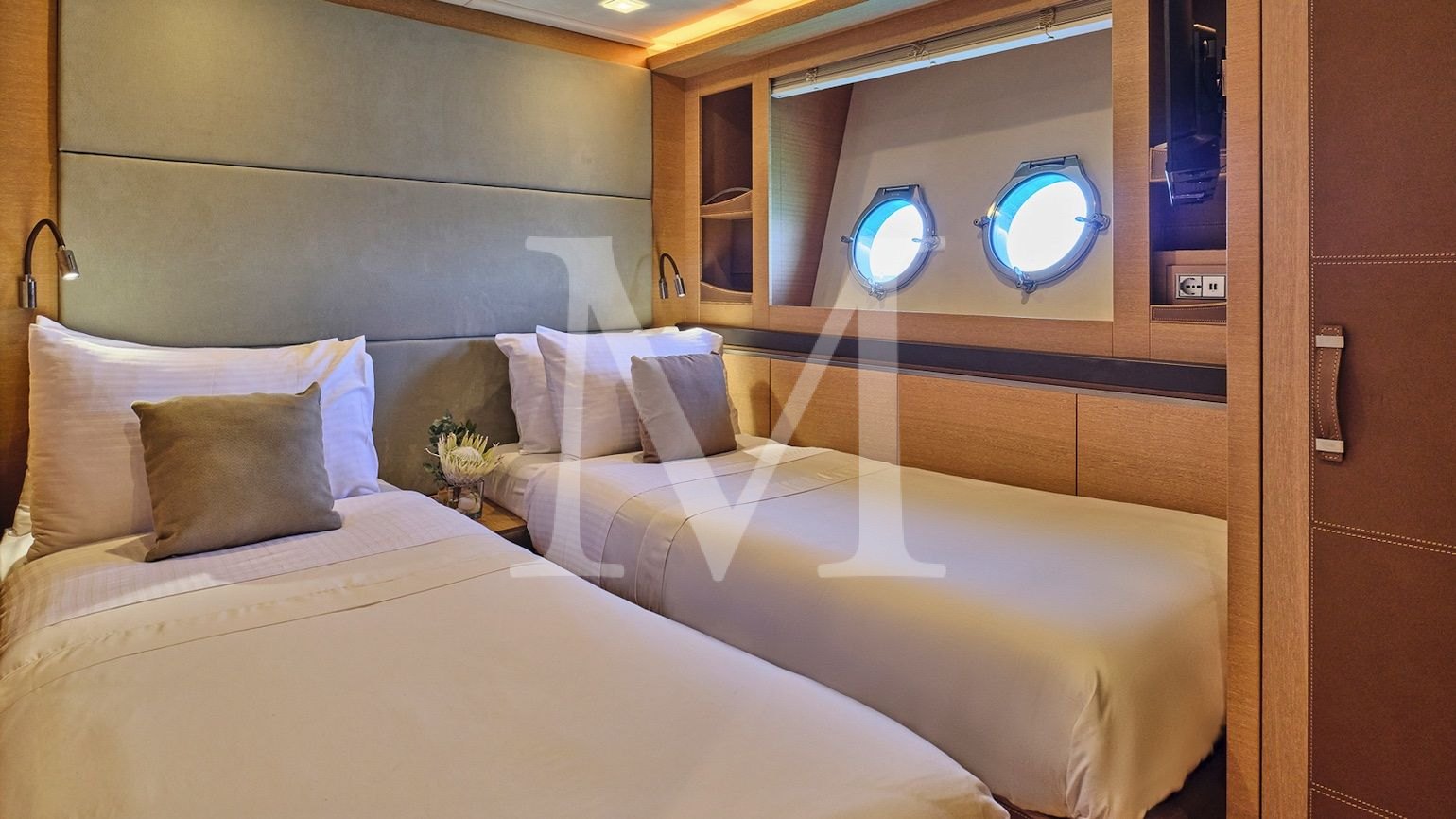 Nayla_yacht_monte_carlo_charter_greece_Twin