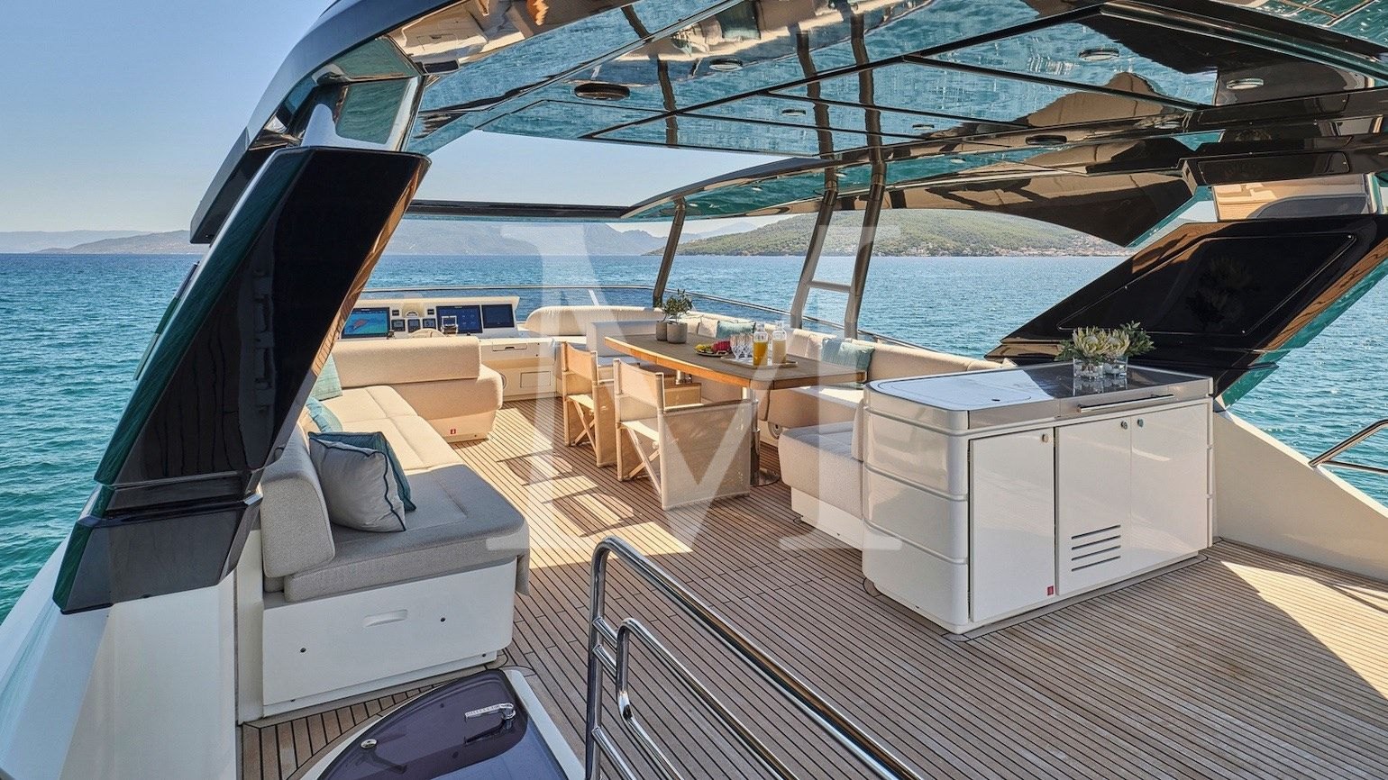 Nayla_yacht_monte_carlo_charter_greece_sundeck