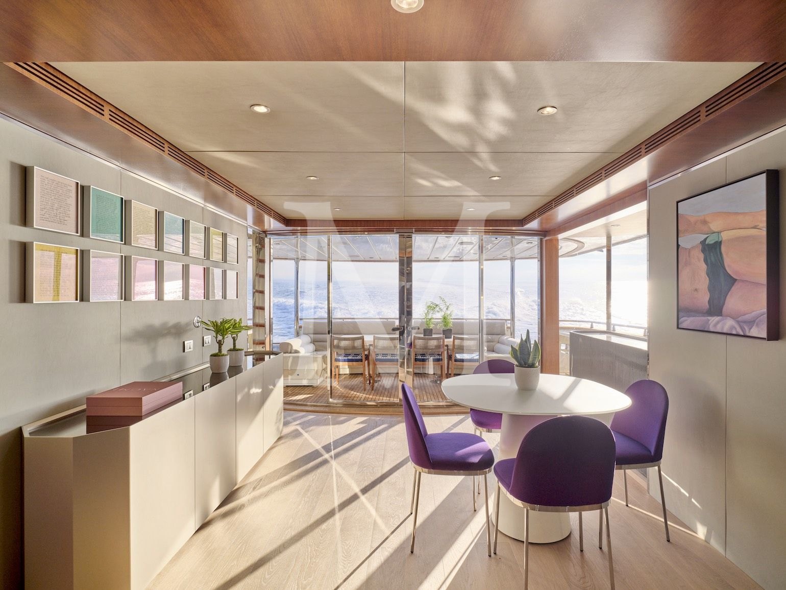 charter yacht Beyond RIVA 36m - main salon entrance