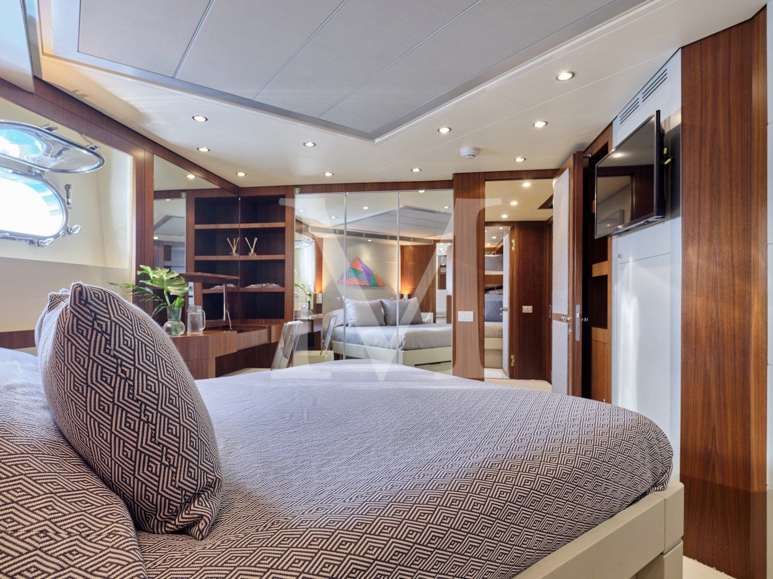 charter yacht Beyond RIVA 36m - VIP2