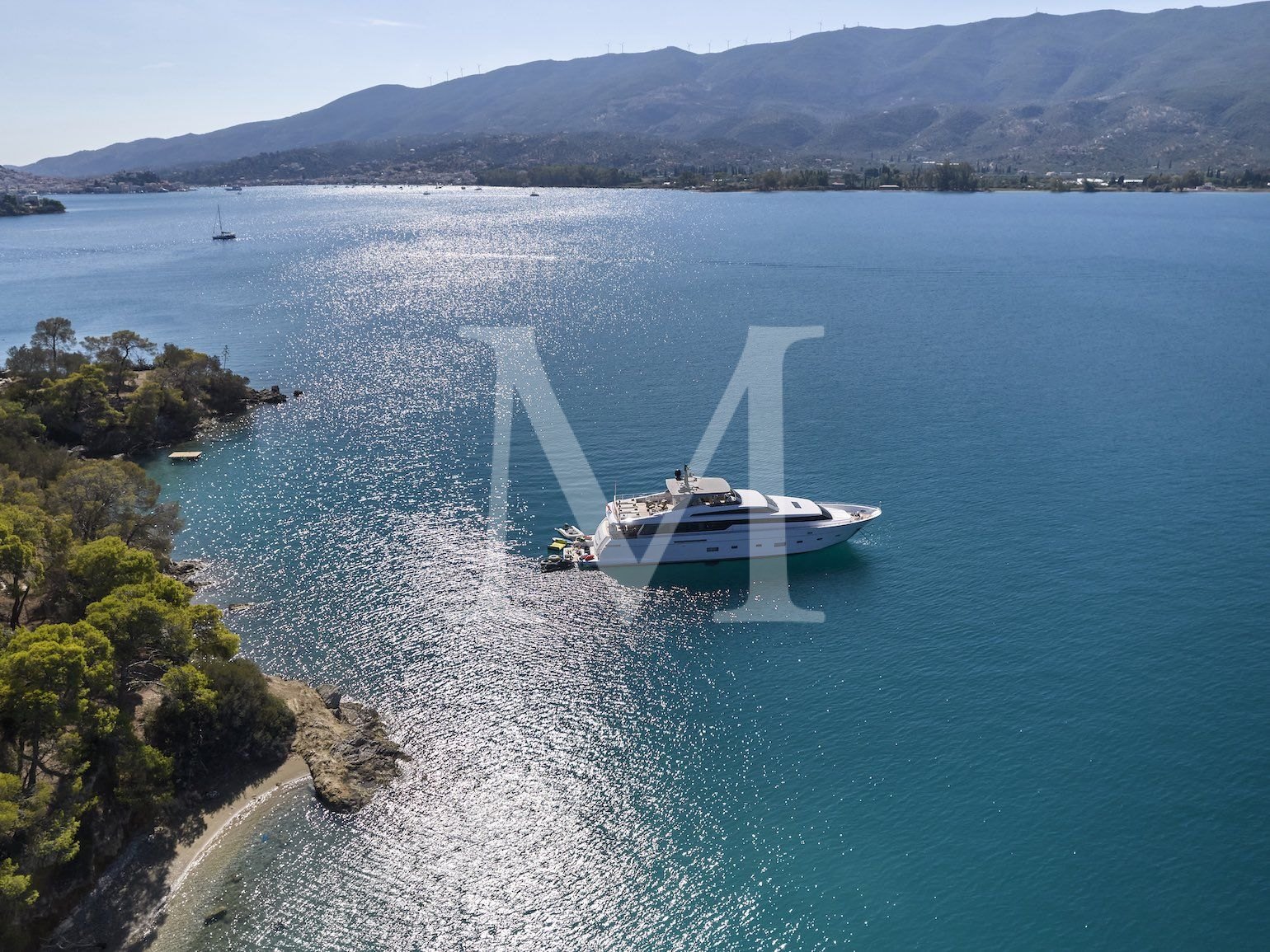 Rare Diamond sanlorenzo charter Greece