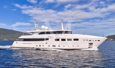 Yacht Celia P