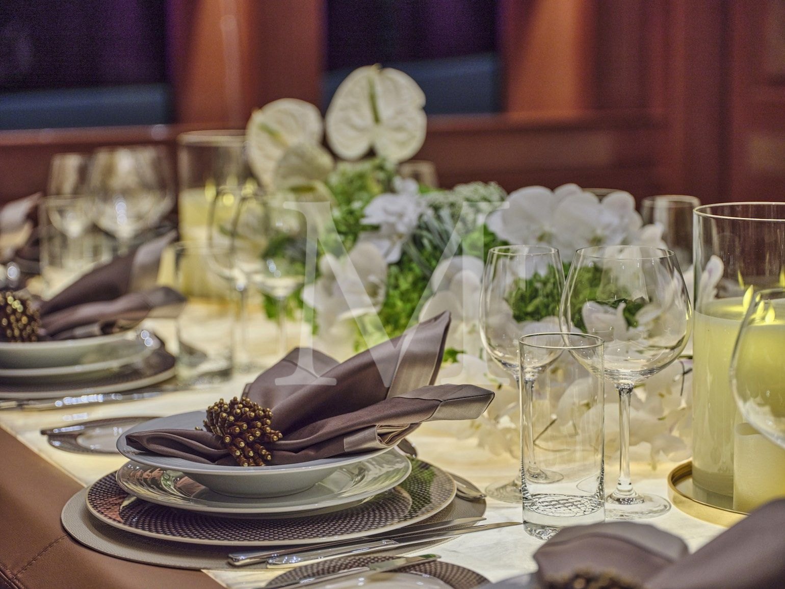 Celia P dining details