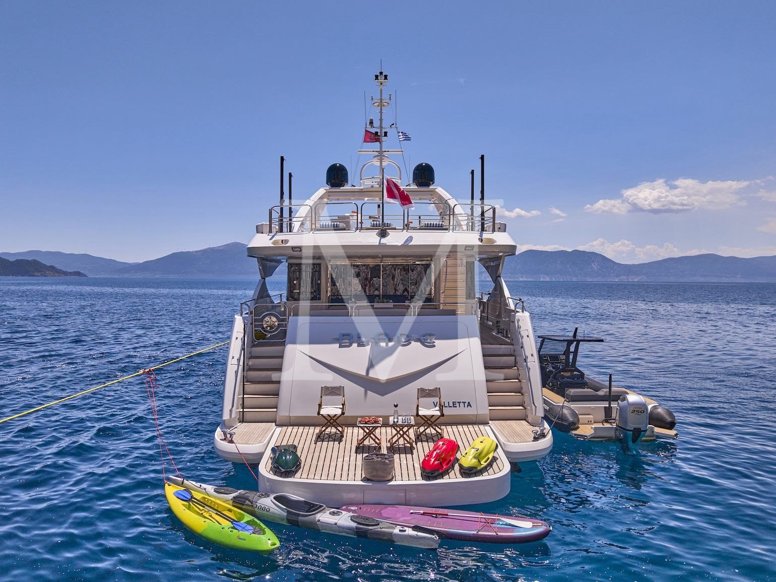 Photo of the yacht