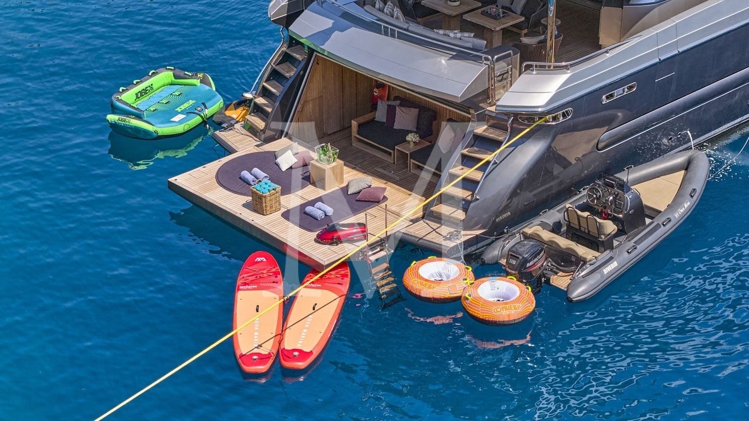 the beach club of yacht once more