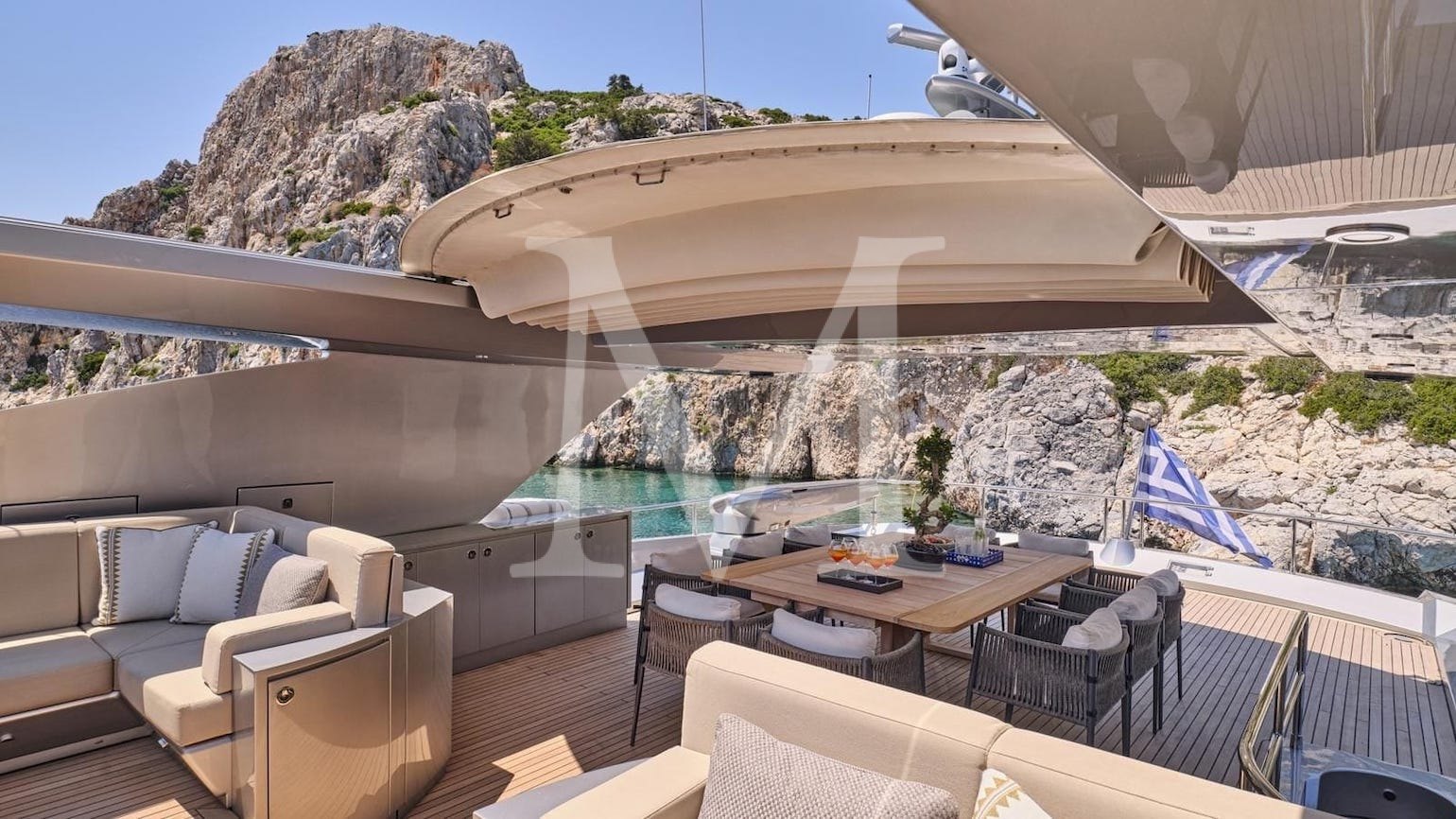 yacht_r_once_more+sundeck