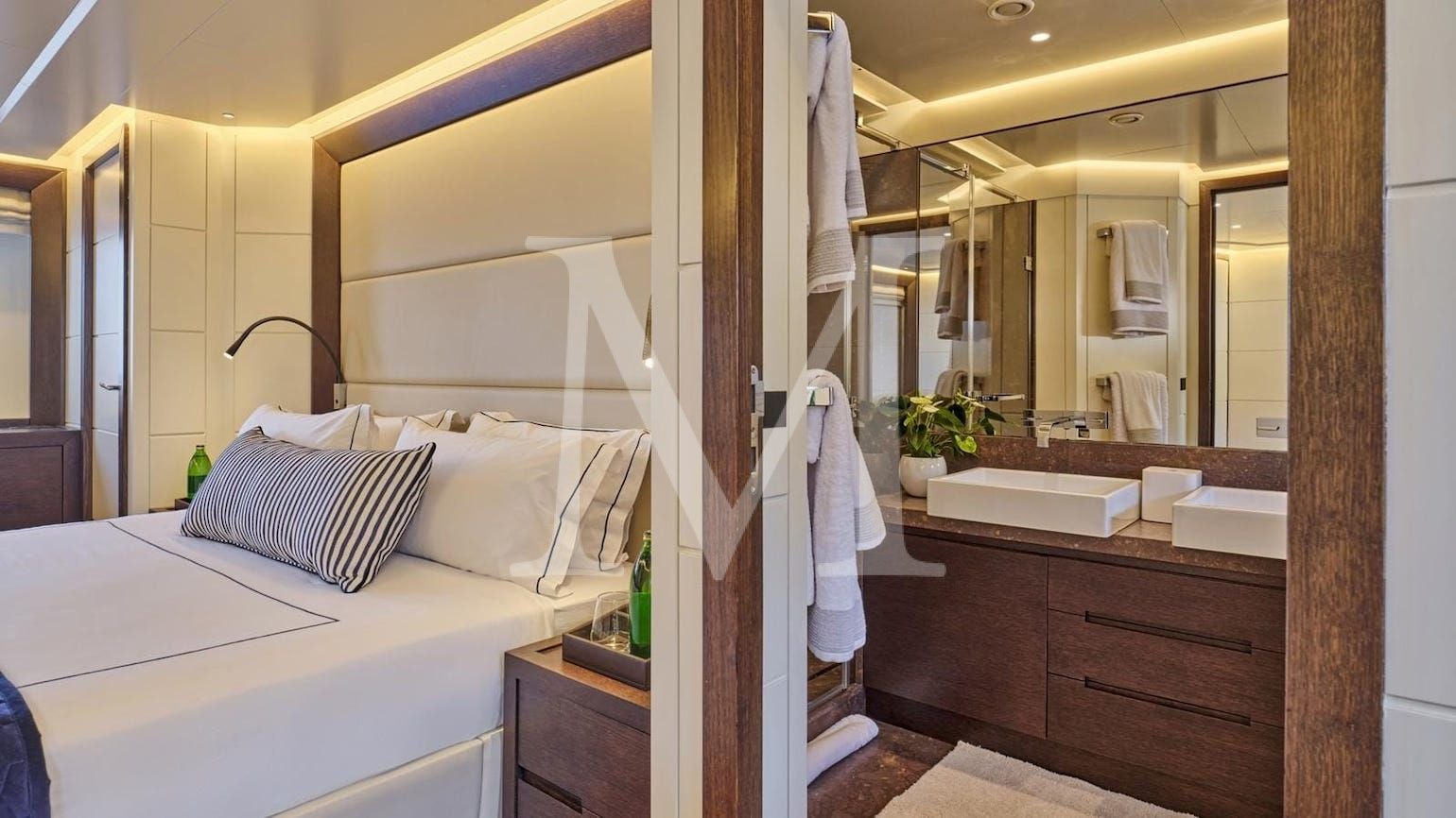 Master cabin yacht once more ensuite