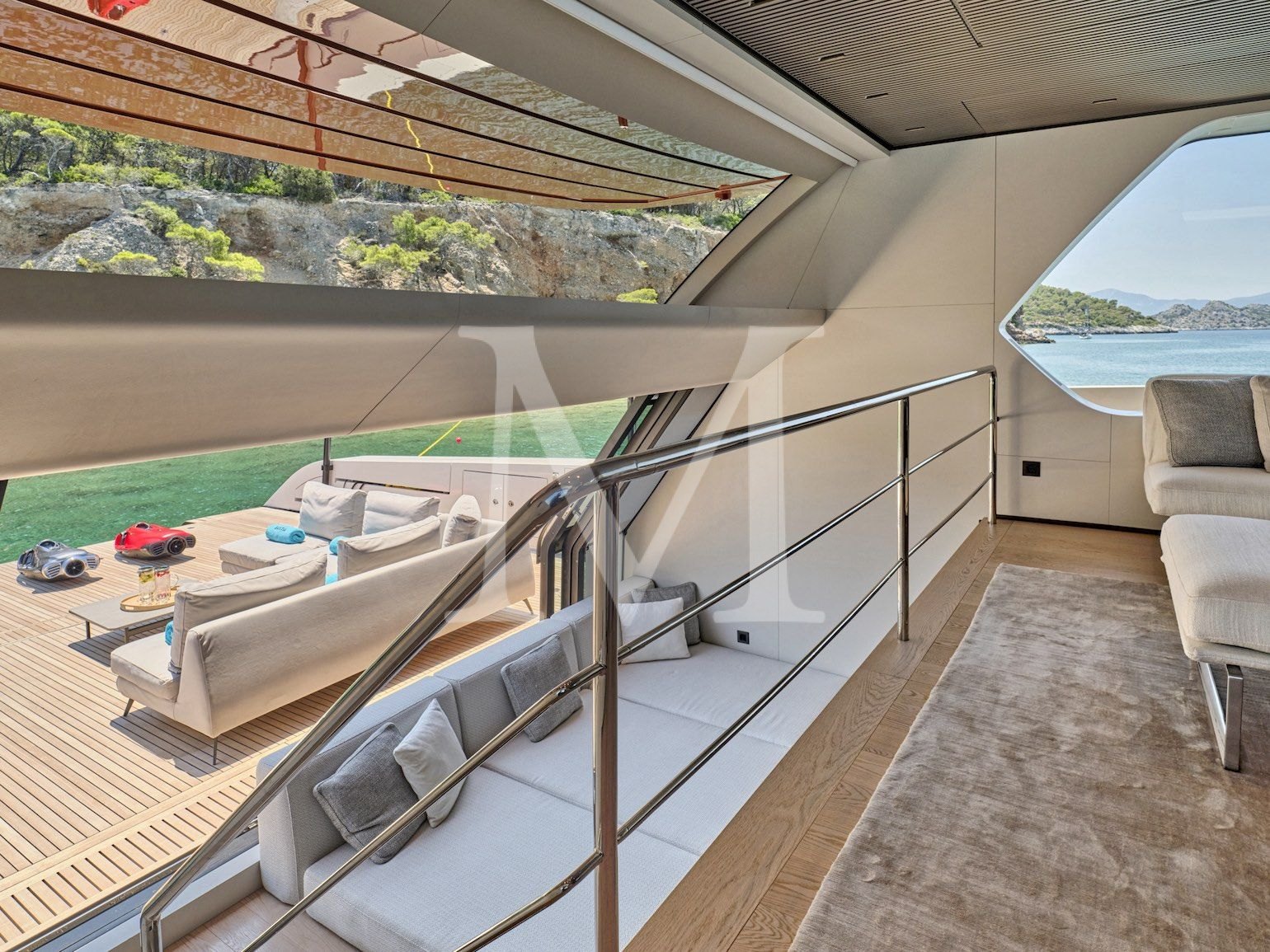 salon_Bestia_2024_sanlorenzo_greece_charter_6