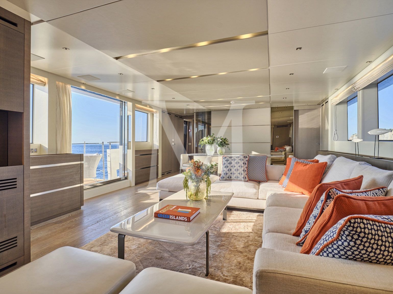 Charter yacht Alein greece salon view