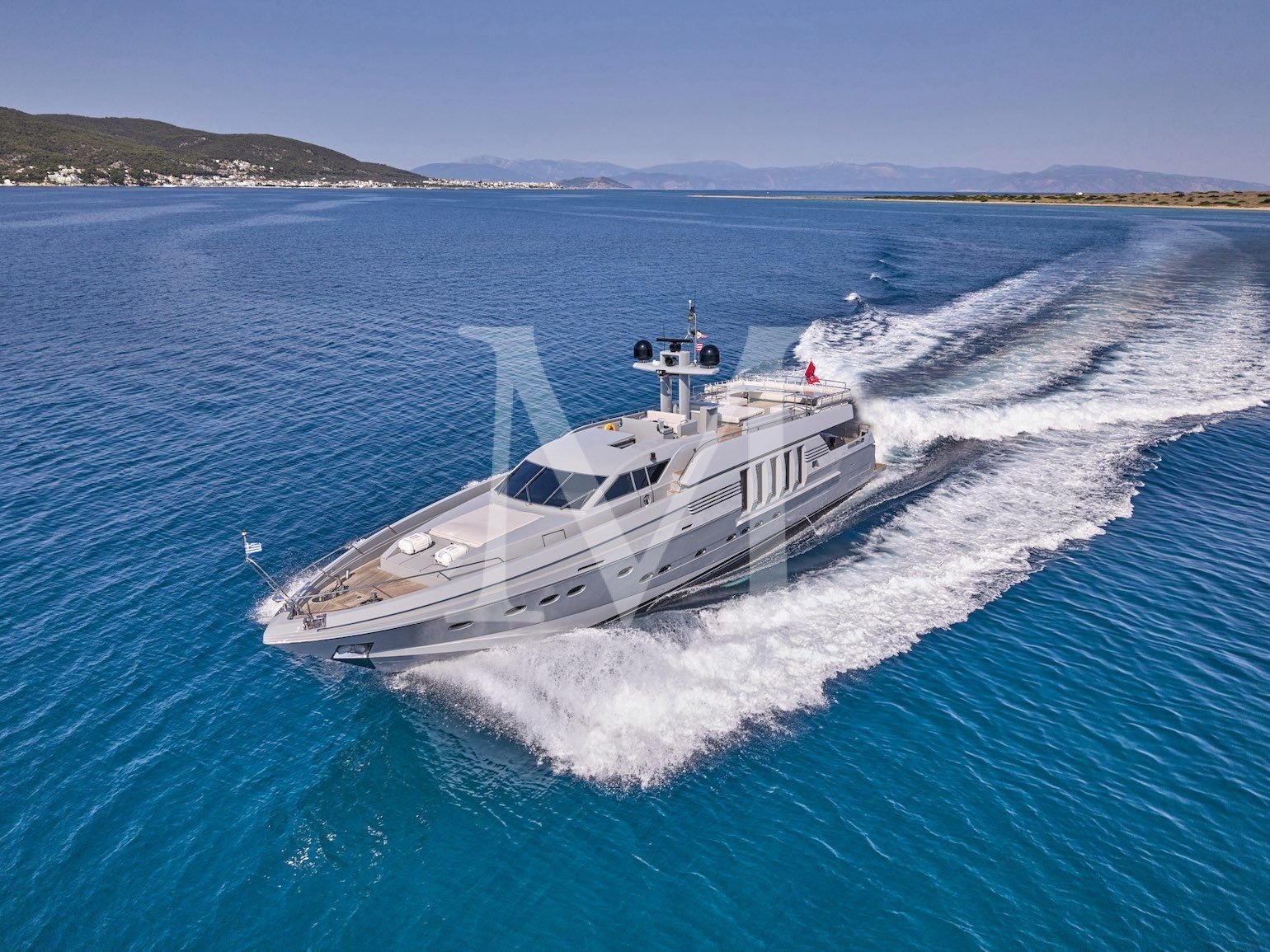 Not_Guilty_3_yacht