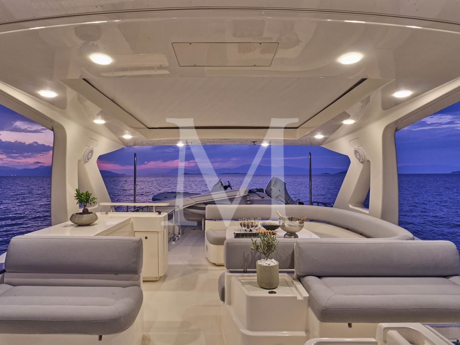 charter 24m Ferretti Bon Bon in the greek islands Sifnos