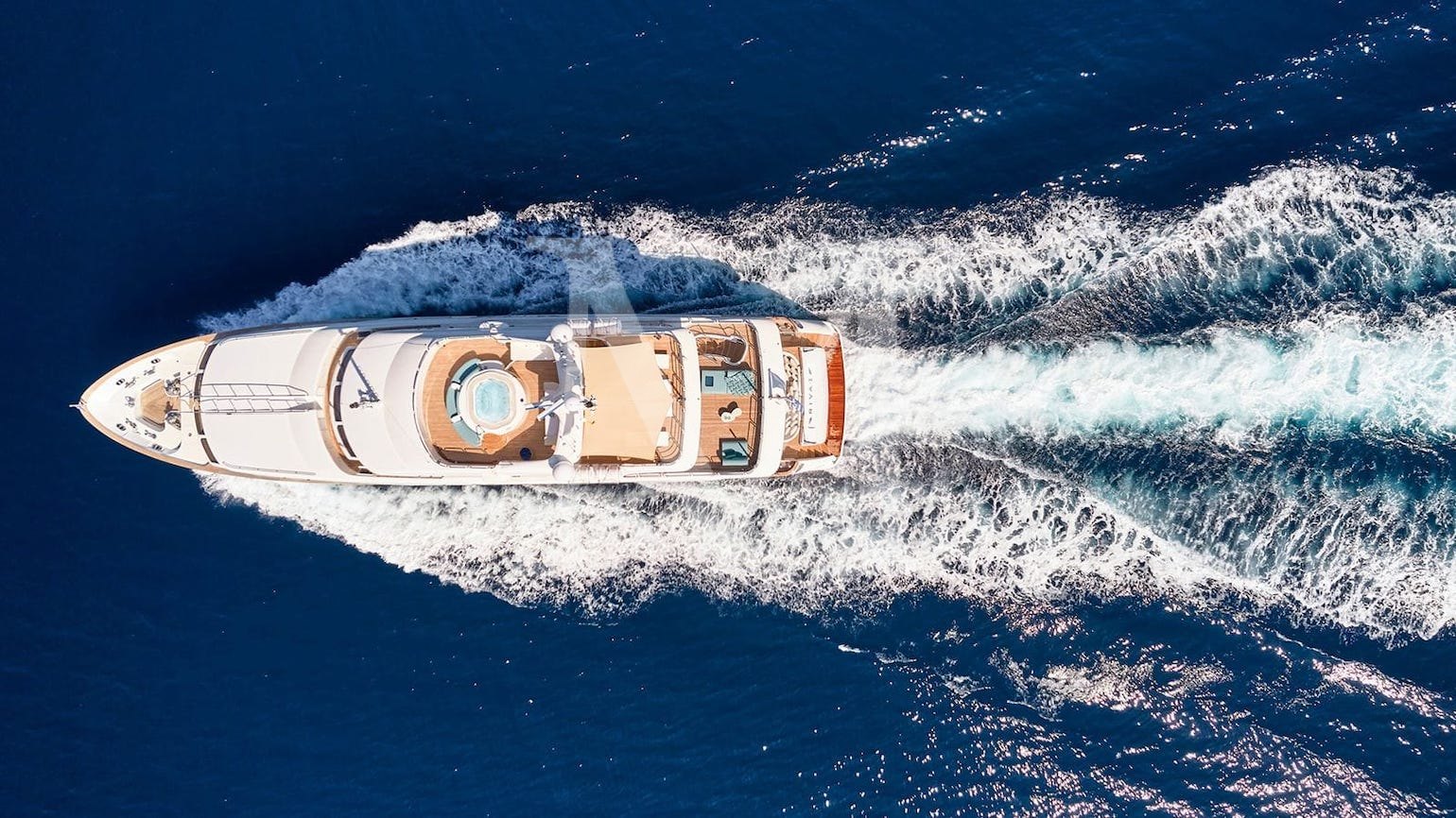 Riva_ I_yacht_charter_greece_benetti